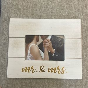 Mr & Mrs Frame